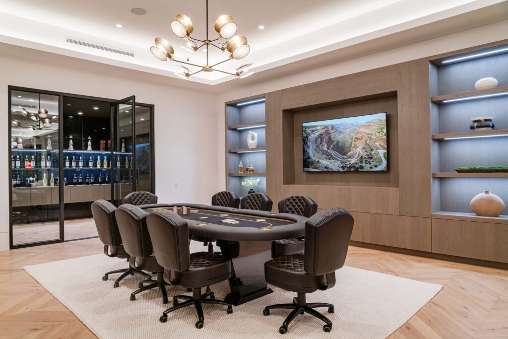 Best places to stay in California, Beverly Hills. Luxury Los angeles getaways and mansion rentals. Mansions for rent in LA. 5 to 8 bedroom luxury home rentals by owners. Top 5 luxury escapes California. Coolest Airbnbs In Los Angeles. Los Angeles Vacation Rentals by Luxjb.