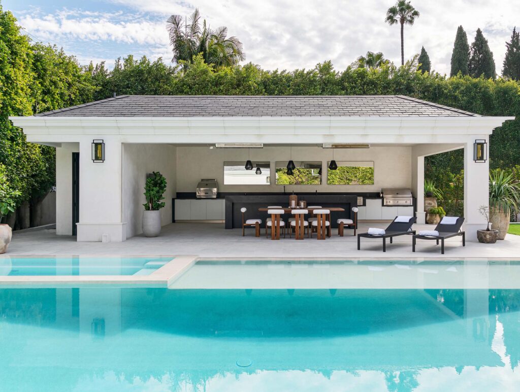 Best places to stay in California, Beverly Hills. Luxury Los angeles getaways and mansion rentals. Mansions for rent in LA. 5 to 8 bedroom luxury home rentals by owners. Top 5 luxury escapes California. Coolest Airbnbs In Los Angeles. Los Angeles Vacation Rentals by Luxjb.