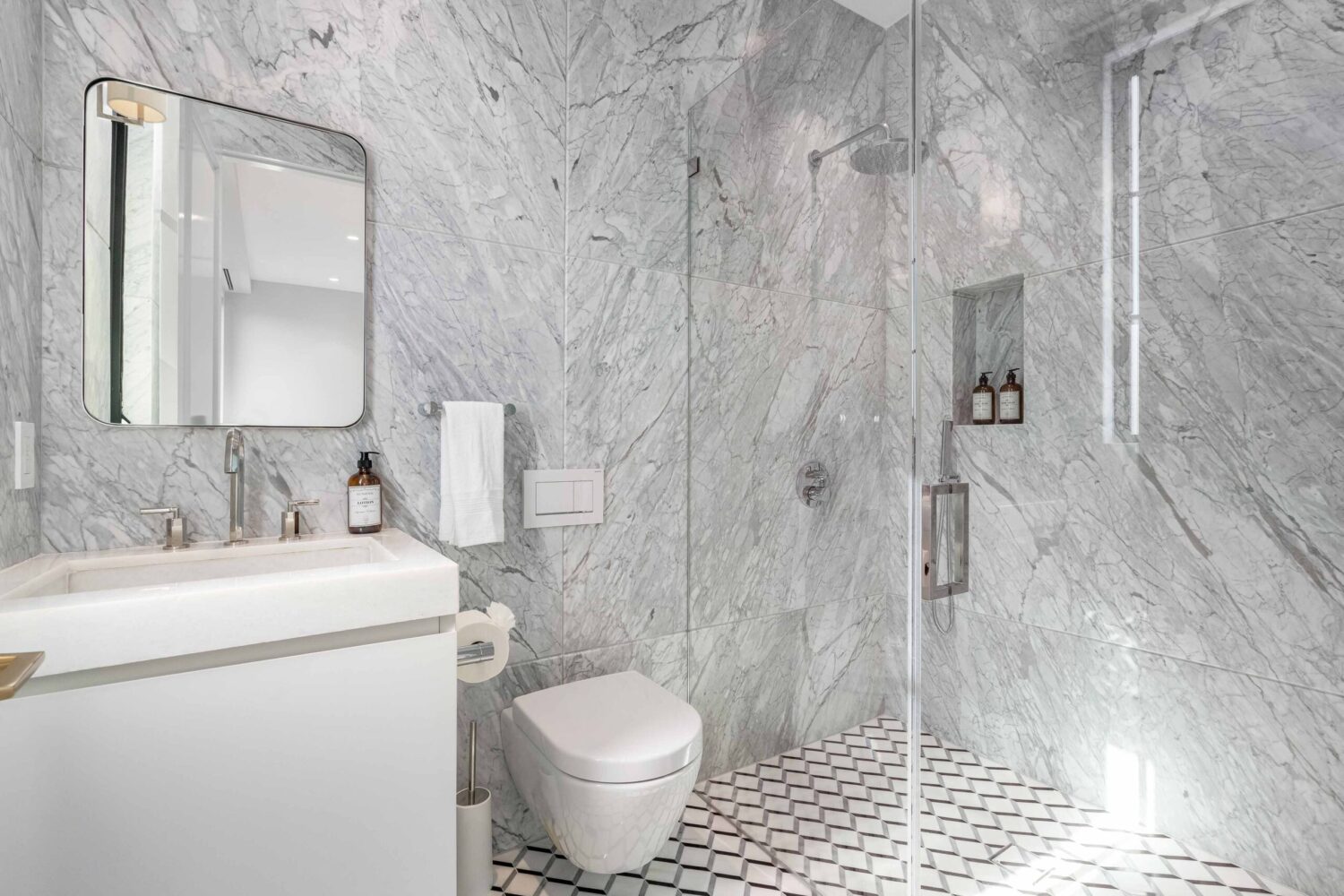 Villa Mandarin By Luxjb. Luxury mansion rental in Beverly Hills.