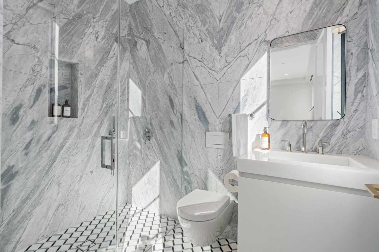 Villa Mandarin By Luxjb. Luxury mansion rental in Beverly Hills.