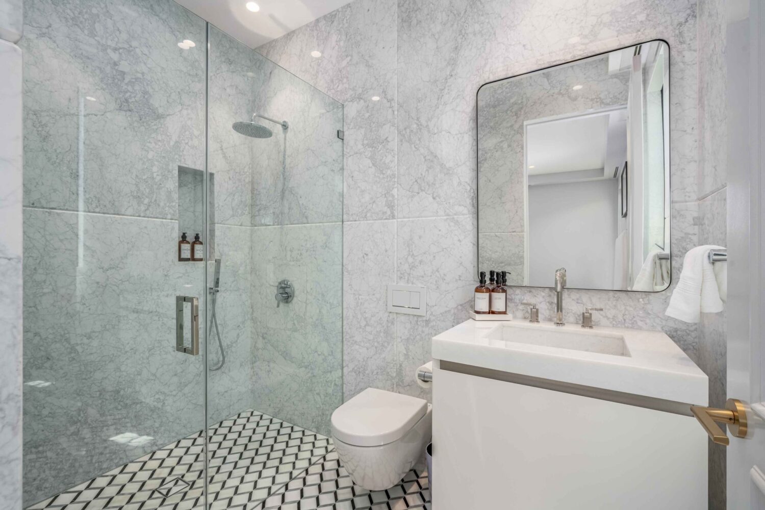 Villa Mandarin By Luxjb. Luxury mansion rental in Beverly Hills.