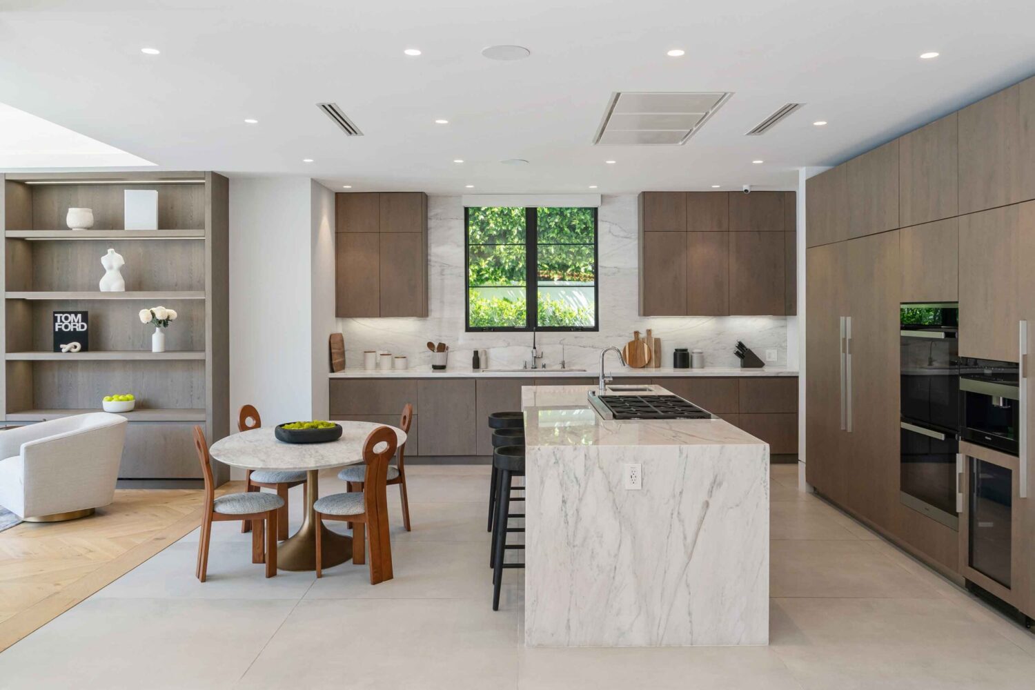 Villa Mandarin By Luxjb. Luxury mansion rental in Beverly Hills.