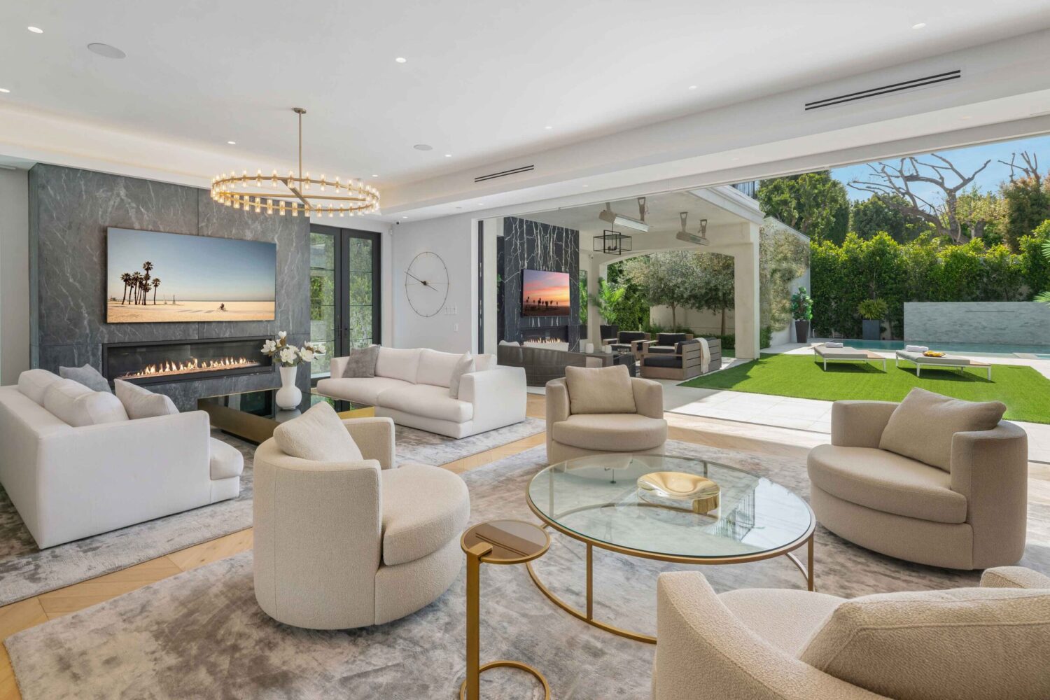 Villa Mandarin By Luxjb. Luxury mansion rental in Beverly Hills.