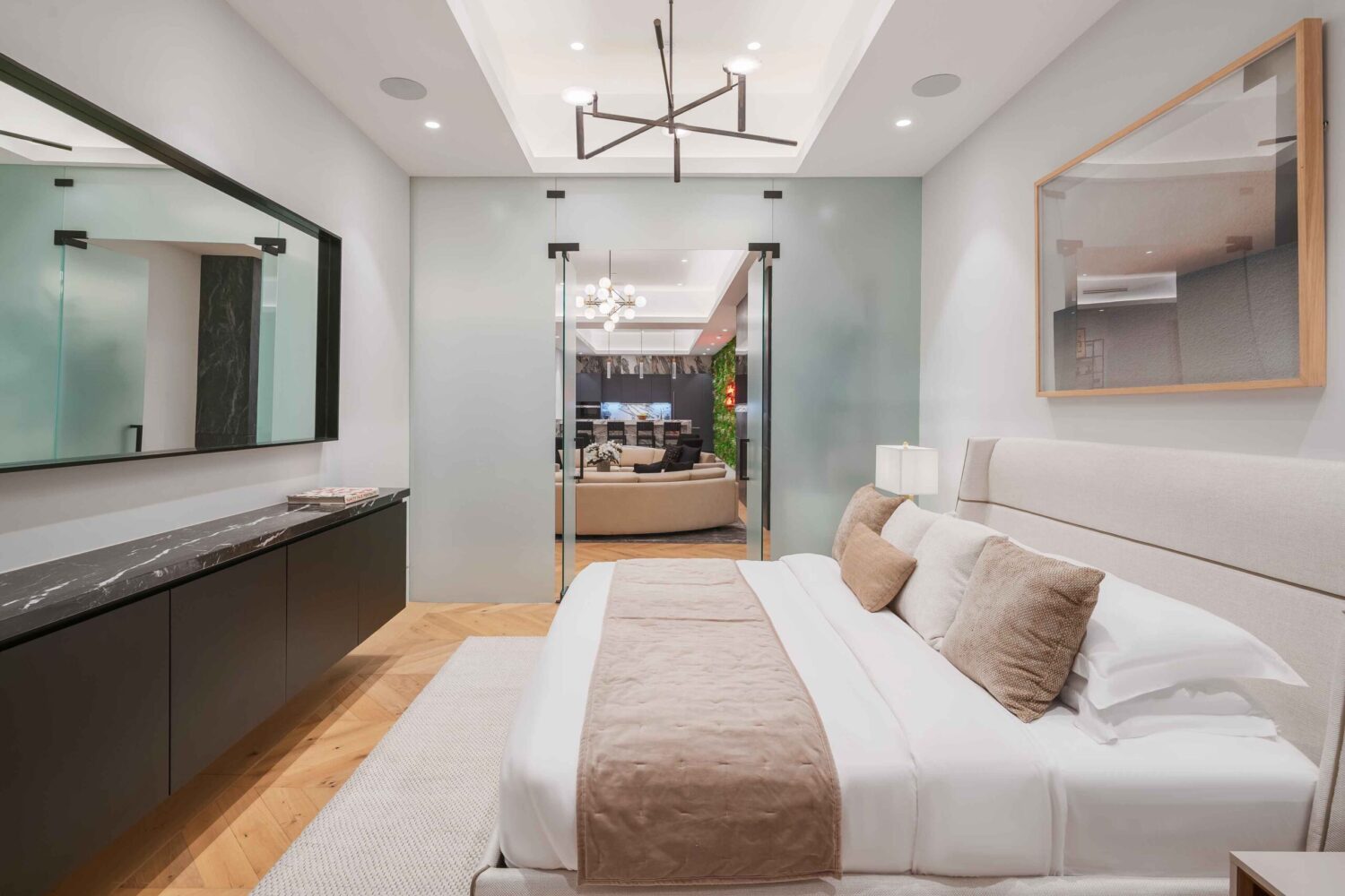 Villa Mandarin By Luxjb. Luxury mansion rental in Beverly Hills.