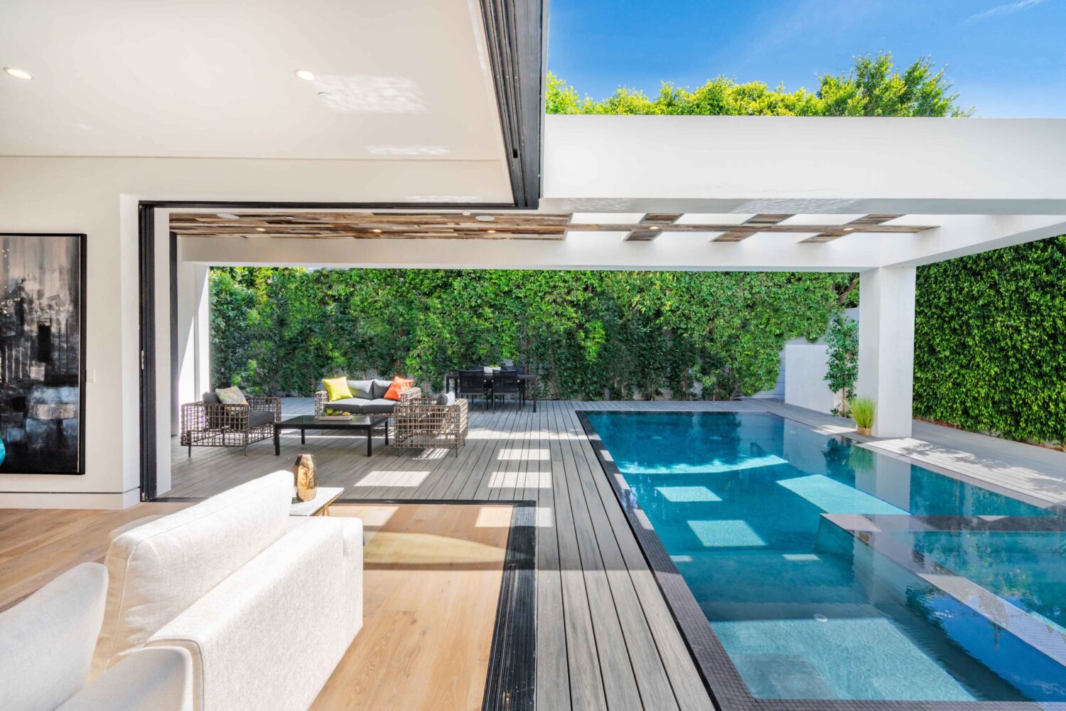 Villa Fendi by LuxJB. Top-rated vacation rental in Los Angeles by luxury travelers.