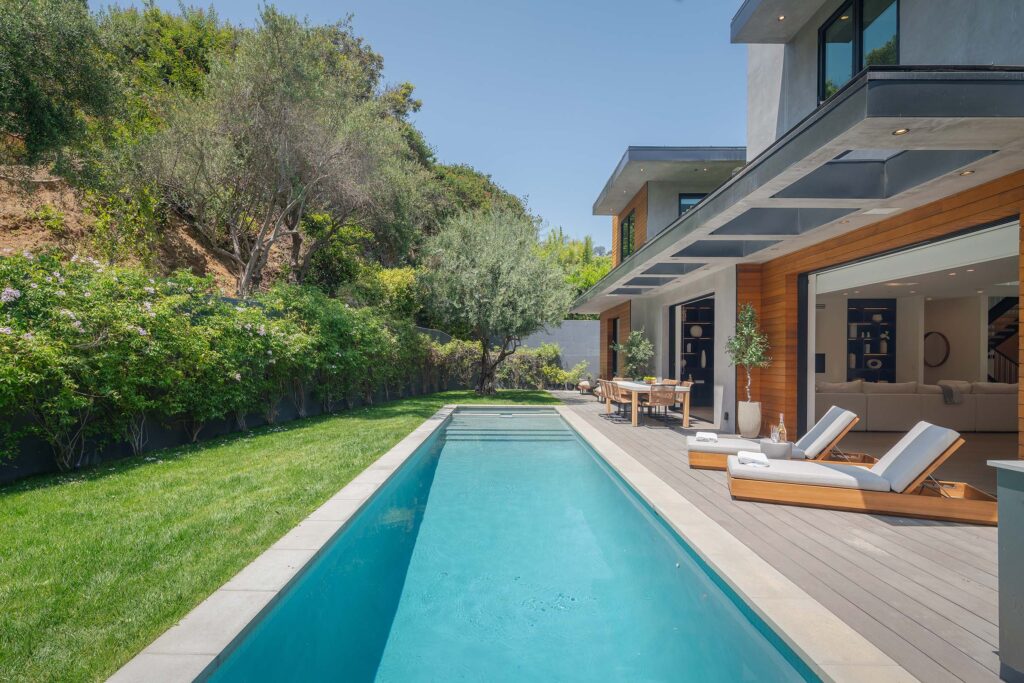 Luxury Villas for Rent in Los Angeles