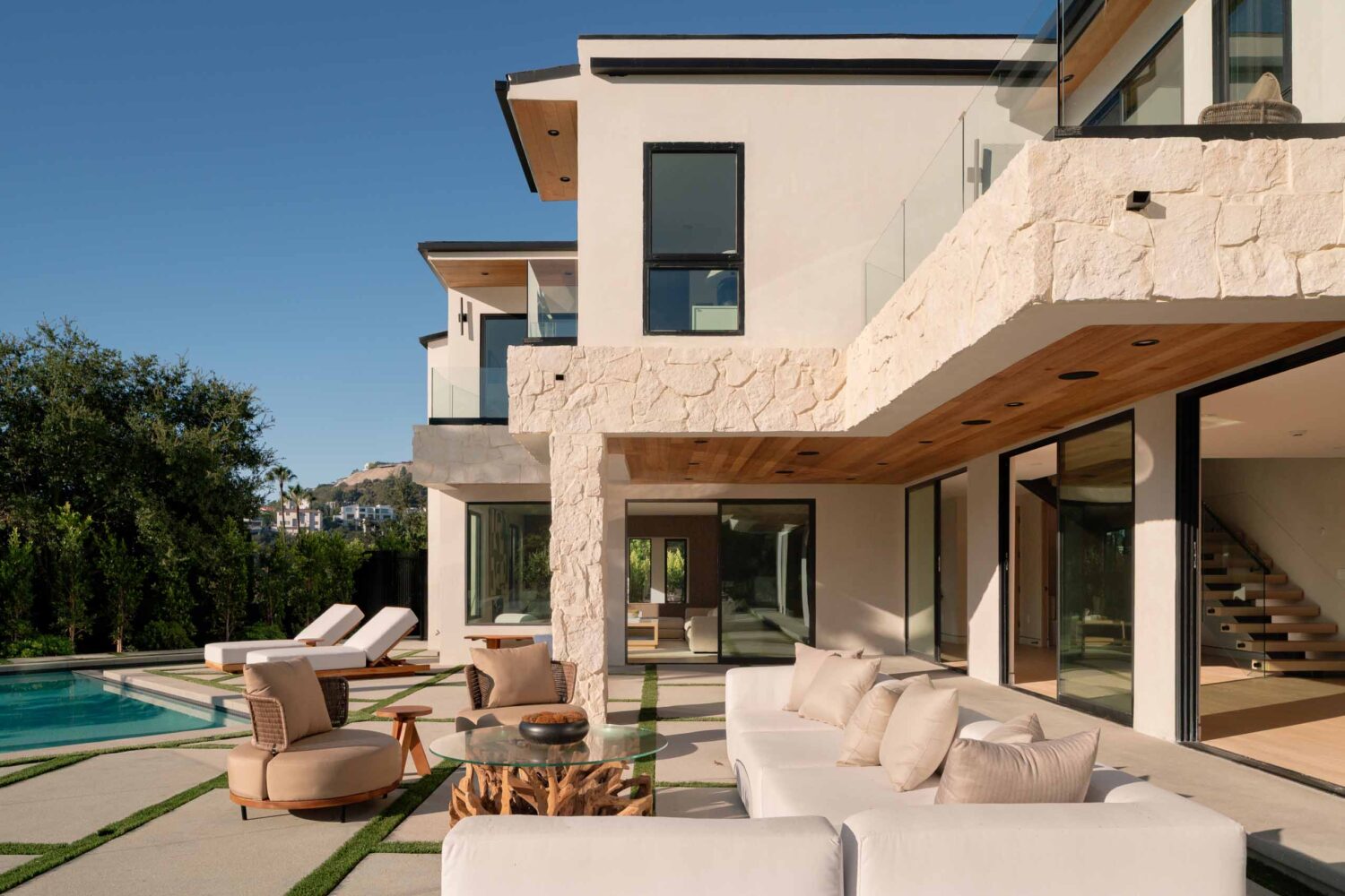 Villa Ginaby LuxJB: Hollywood Hills. Steps from Sunset Plaza.