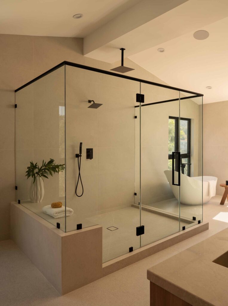 Villa Ginaby LuxJB: Hollywood Hills. Steps from Sunset Plaza.